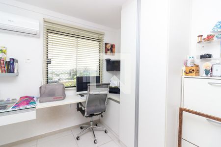 Quarto 2 de apartamento para alugar com 3 quartos, 107m² em Vila Valqueire, Rio de Janeiro