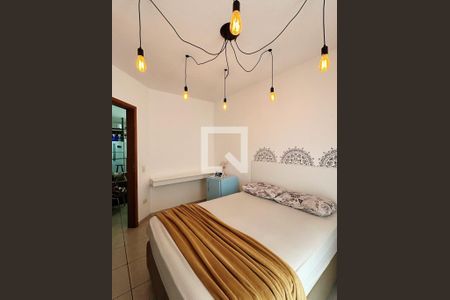 Quarto de apartamento à venda com 2 quartos, 45m² em Vila Linda, Santo André