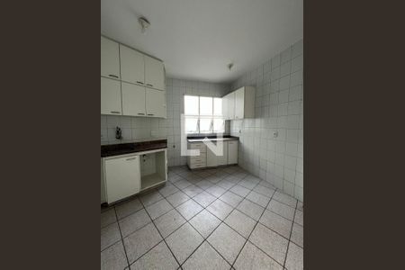 Cozinha de apartamento para alugar com 2 quartos, 140m² em Buritis, Belo Horizonte