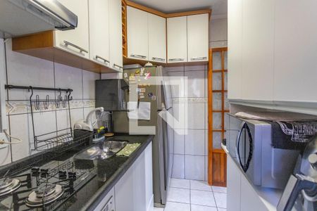 Cozinha  de apartamento à venda com 2 quartos, 51m² em Campanário, Diadema