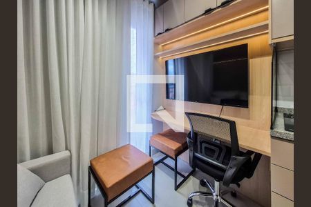 Sala/Cozinha de apartamento para alugar com 1 quarto, 24m² em Vila Butantã, São Paulo