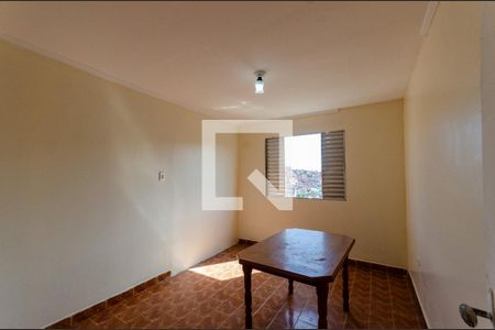 Quarto 2 de casa para alugar com 2 quartos, 80m² em Jardim Peri, São Paulo