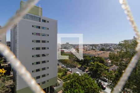 Quarto 1 - Vista de apartamento para alugar com 3 quartos, 92m² em Castelo, Belo Horizonte