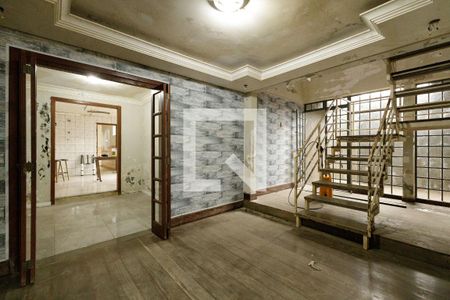 Sala de casa à venda com 4 quartos, 300m² em Sarandi, Porto Alegre