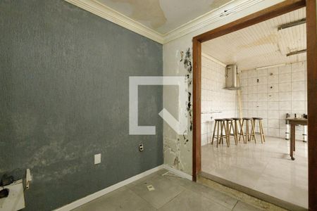 Sala de casa à venda com 4 quartos, 300m² em Sarandi, Porto Alegre