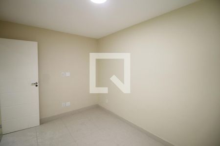 Quarto 1 de apartamento à venda com 3 quartos, 96m² em Olaria, Rio de Janeiro
