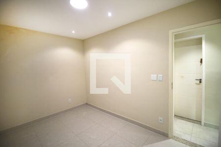 Quarto 2 de apartamento à venda com 3 quartos, 96m² em Olaria, Rio de Janeiro