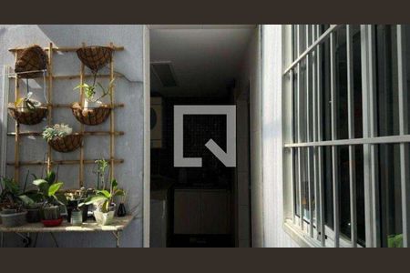 Casa à venda com 3 quartos, 220m² em Vila Nova Conceição, São Paulo