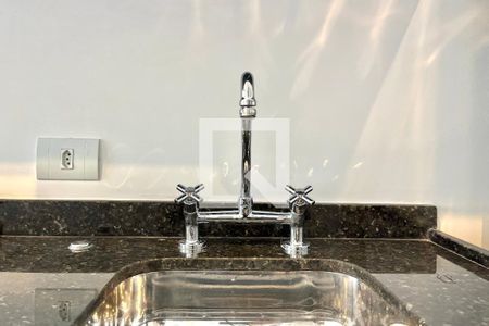 Sala/Cozinha de apartamento à venda com 1 quarto, 29m² em Jardim Prudência, São Paulo