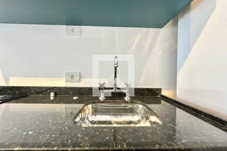 Sala/Cozinha de apartamento à venda com 1 quarto, 29m² em Jardim Prudência, São Paulo