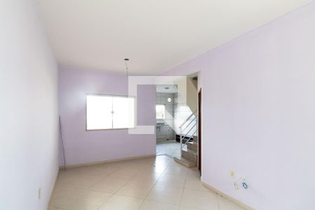 Sala de casa para alugar com 3 quartos, 120m² em Campo Grande, Rio de Janeiro
