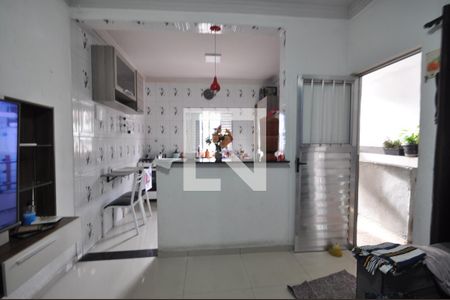 Sala de casa à venda com 7 quartos, 100m² em Parque Novo Mundo, São Paulo