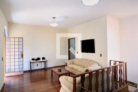 Sala  de casa à venda com 4 quartos, 360m² em Santa Ines, Belo Horizonte