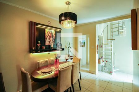 Sala de Jantar de casa para alugar com 3 quartos, 150m² em Jardim Libano, São Paulo