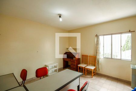 Escritório de casa para alugar com 3 quartos, 150m² em Jardim Libano, São Paulo