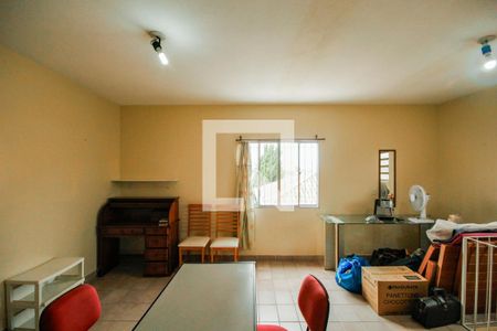 Escritório de casa para alugar com 3 quartos, 150m² em Jardim Libano, São Paulo