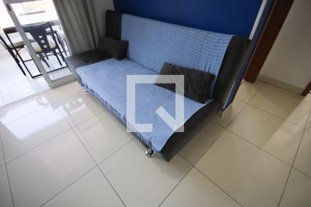 Sala de apartamento para alugar com 1 quarto, 43m² em Maracanã, Praia Grande