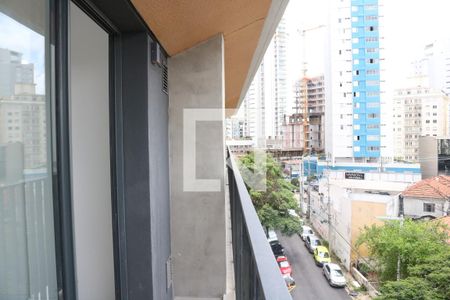 Varanda Sala/Cozinha de kitnet/studio para alugar com 1 quarto, 38m² em Jardim Vera Cruz, São Paulo