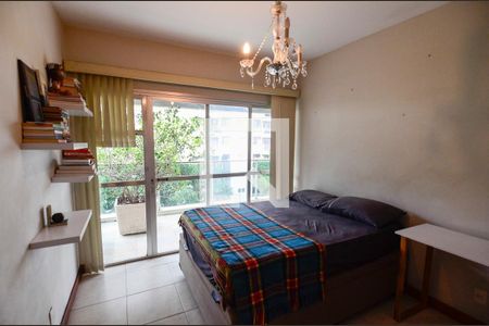 Quarto 1 de apartamento à venda com 3 quartos, 167m² em Grajaú, Rio de Janeiro