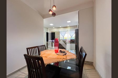 Sala de Jantar 1 de casa de condomínio para alugar com 3 quartos, 260m² em Jardim Pinheiros, Valinhos
