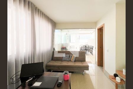 Sala 2 de apartamento para alugar com 2 quartos, 130m² em Cruzeiro, Belo Horizonte