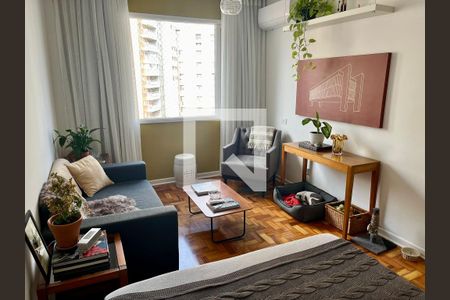Sala  de kitnet/studio à venda com 1 quarto, 40m² em Jardim Paulista, São Paulo