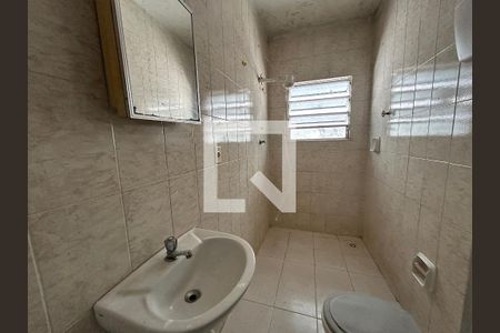 Banheiro de casa à venda com 1 quarto, 50m² em Del Castilho, Rio de Janeiro