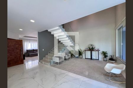 Sala de casa de condomínio para alugar com 5 quartos, 620m² em Recreio dos Bandeirantes, Rio de Janeiro