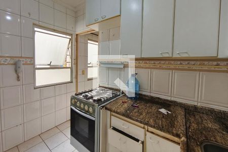 Cozinha de apartamento à venda com 2 quartos, 57m² em Parque Italia, Campinas