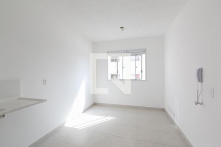 Sala/Cozinha de apartamento para alugar com 2 quartos, 32m² em Colônia (zona Leste), São Paulo