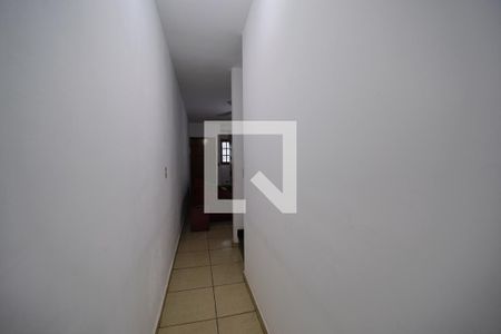 Corredor de apartamento à venda com 3 quartos, 156m² em Cidade Antônio Estêvão de Carvalho, São Paulo