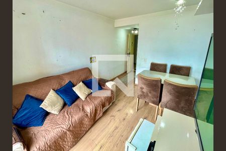 Sala de apartamento para alugar com 2 quartos, 55m² em Vila das Bandeiras, Guarulhos