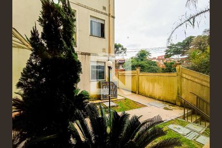 Vista Sala de apartamento à venda com 2 quartos, 40m² em Vila Nova, Porto Alegre