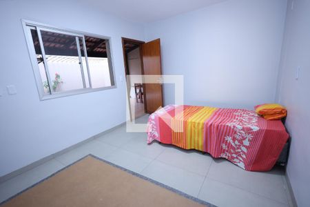 Quarto  de casa para alugar com 3 quartos, 180m² em Setor Pedro Ludovico, Goiânia