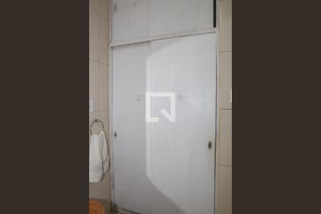 Banheiro da Suíte de casa à venda com 3 quartos, 120m² em Vila Ipojuca, São Paulo