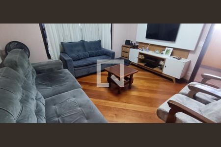 Sala de casa para alugar com 3 quartos, 206m² em Jardim Leonidas Moreira, São Paulo