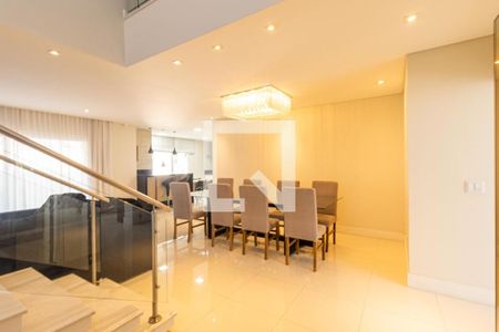 Sala de casa de condomínio para alugar com 3 quartos, 320m² em Tingui, Curitiba