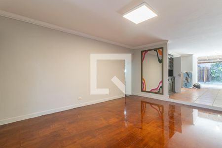 Sala de casa para alugar com 3 quartos, 179m² em Vila Nova Conceição, São Paulo