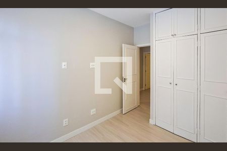 Quarto 1 de apartamento à venda com 4 quartos, 220m² em Santo Antônio, Belo Horizonte