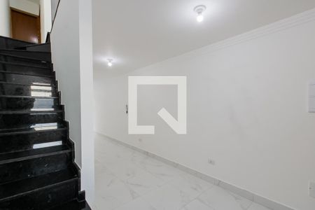 Sala de casa à venda com 3 quartos, 100m² em Vila Nhocuné, São Paulo