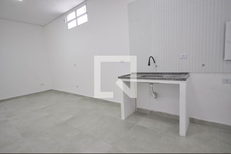 Cozinha de kitnet/studio para alugar com 1 quarto, 48m² em Vila Medeiros, São Paulo