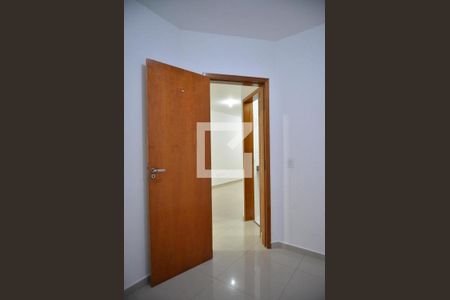 Quarto 1 de apartamento à venda com 2 quartos, 43m² em Jardim Cristiane, Santo André