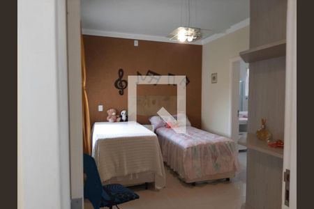 Casa à venda com 3 quartos, 218m² em Swiss Park, Campinas