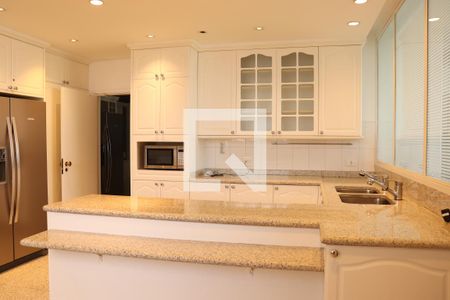 Cozinha de apartamento à venda com 5 quartos, 542m² em Santo Amaro, São Paulo