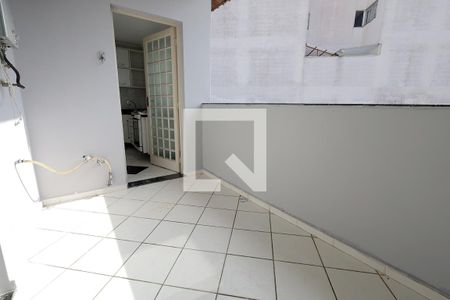 Varanda de casa para alugar com 4 quartos, 300m² em Parque das Nações, Santo André