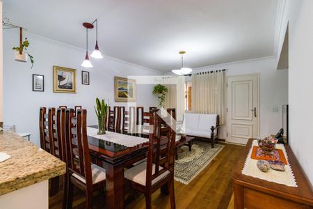 Sala de casa de condomínio à venda com 3 quartos, 111m² em Jardim Monte Kemel, São Paulo