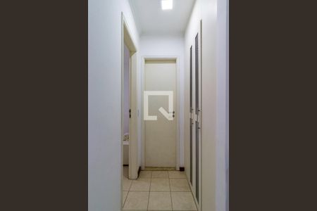 Corredor de casa de condomínio à venda com 3 quartos, 111m² em Jardim Monte Kemel, São Paulo