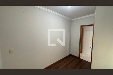 Quarto de apartamento à venda com 2 quartos, 120m² em Vila Alice, Santo André