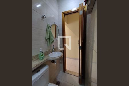 Lavabo de casa à venda com 3 quartos, 112m² em Vila Liviero, São Paulo
