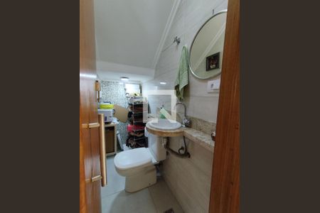 Lavabo de casa à venda com 3 quartos, 112m² em Vila Liviero, São Paulo
